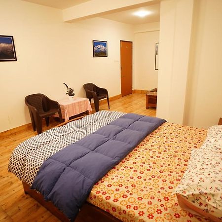 Himalok Homestay Darjeeling  Exteriör bild