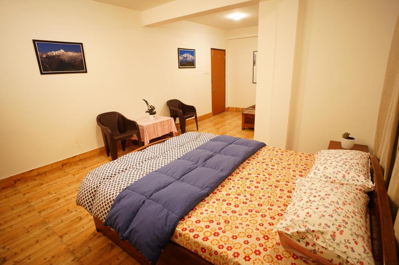 Himalok Homestay Darjeeling  Exteriör bild