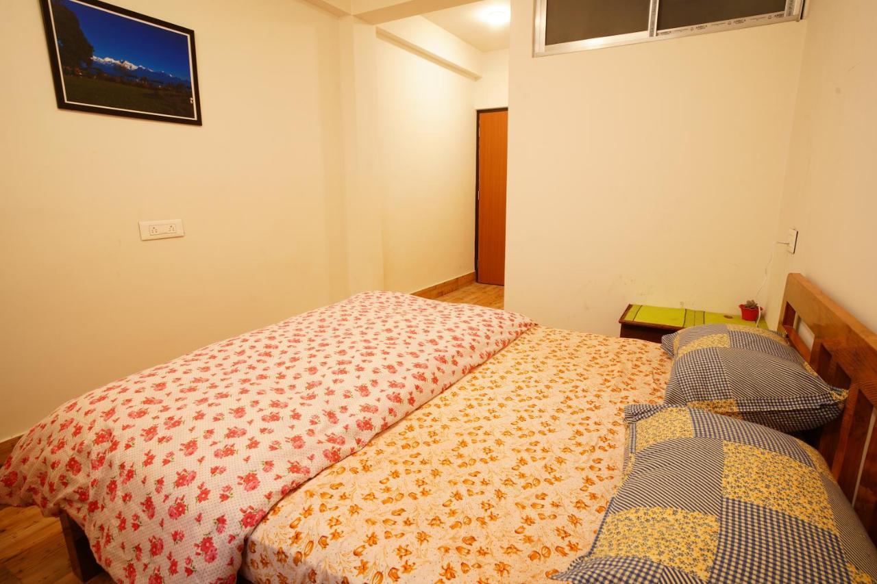 Himalok Homestay Darjeeling  Exteriör bild